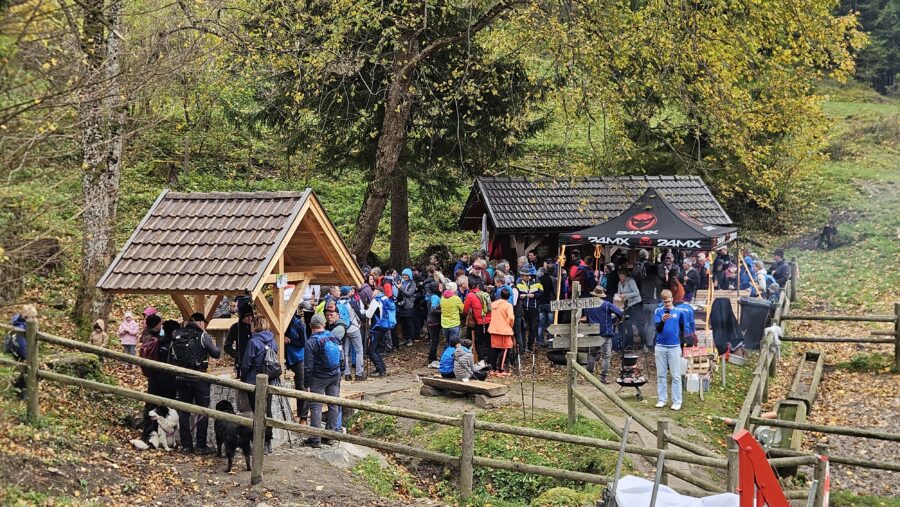 Kopie von RUID4bf96fb5a3c748f89824618c571b41c8